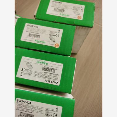 原装全新施耐德变频器软启动附件接口卡VW3A3424  /V