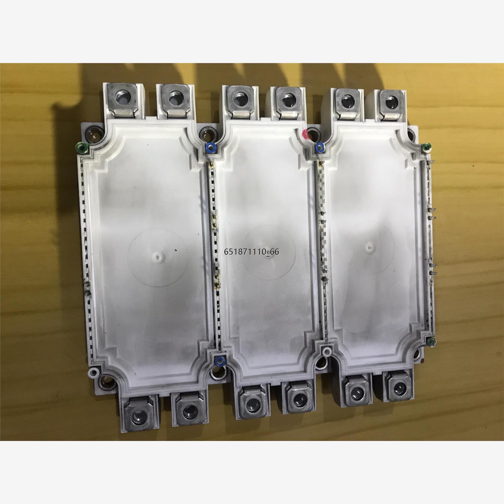 英飞凌IGBT模块型号：FS