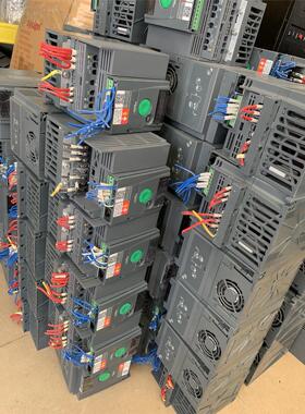 拆机 施耐德变频器2.2KW ATV310HU22N4A 实