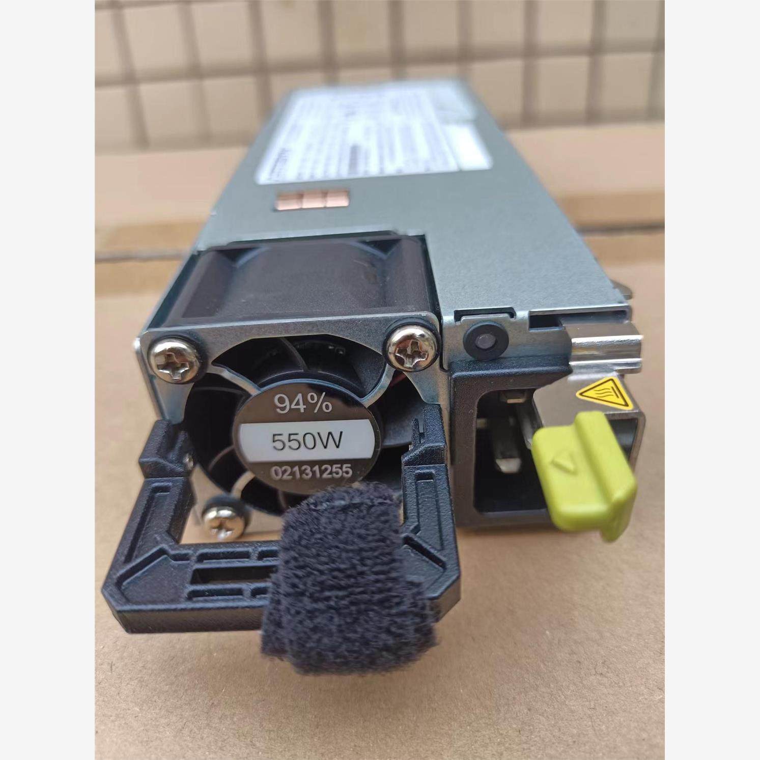 华为550w白金电源雅达C