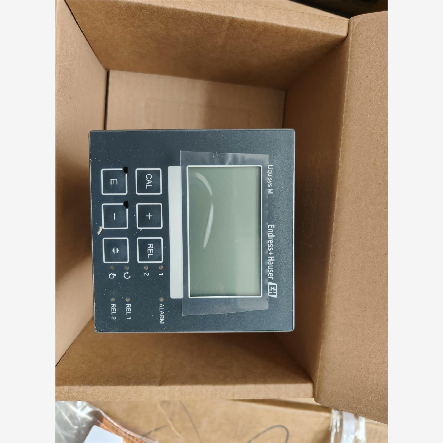 E+H电导率变送器 CLM223-CD0005 与模拟式电导