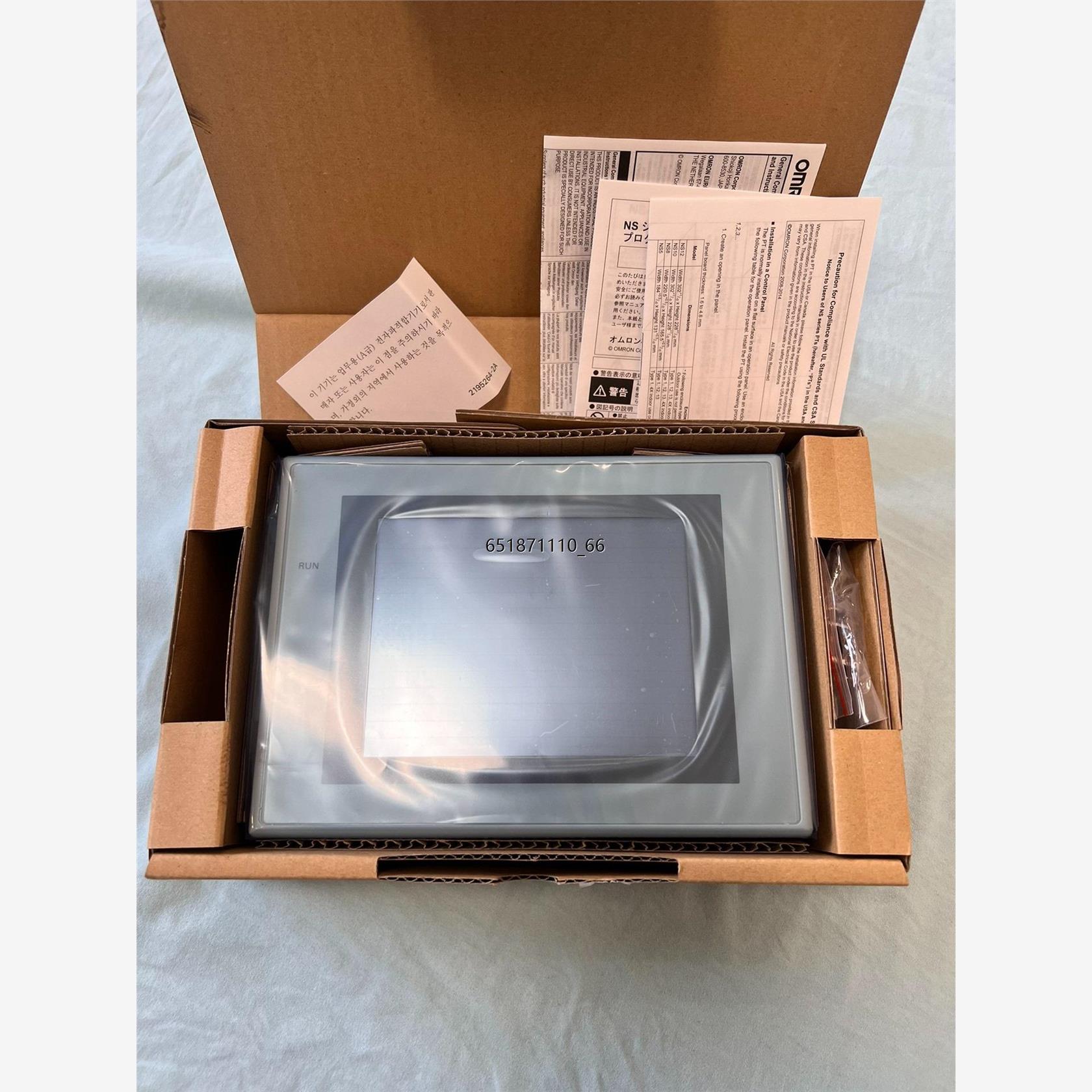 欧姆龙触摸屏NS5-SQ10-V2