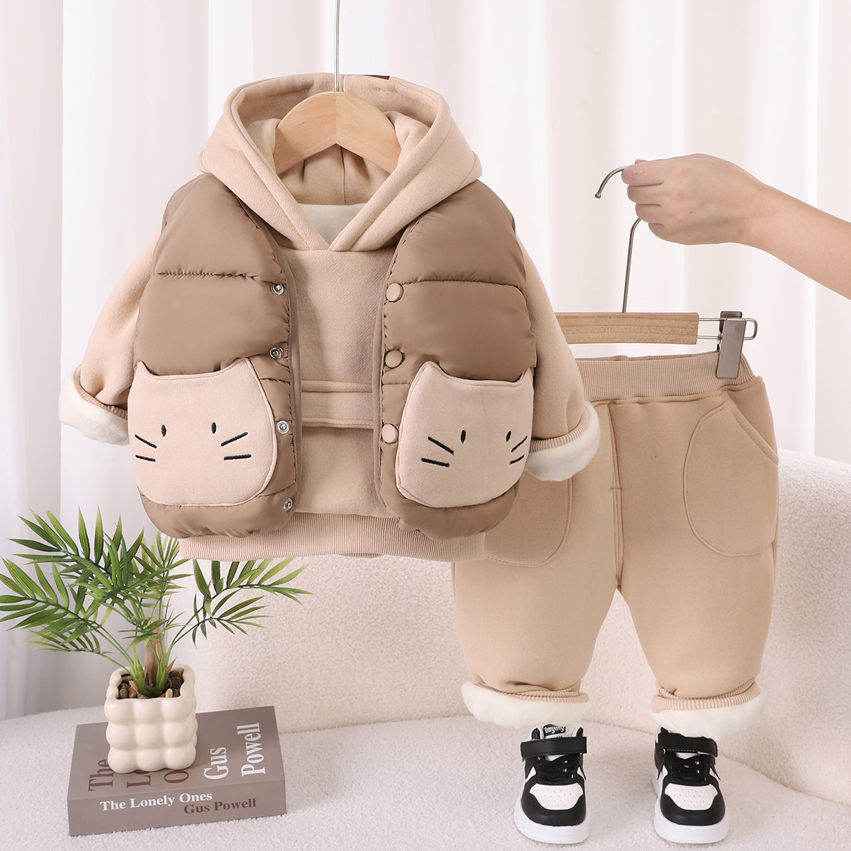 男女童冬装加绒加厚套装宝宝秋冬季可爱保暖马甲三件套婴儿童衣服