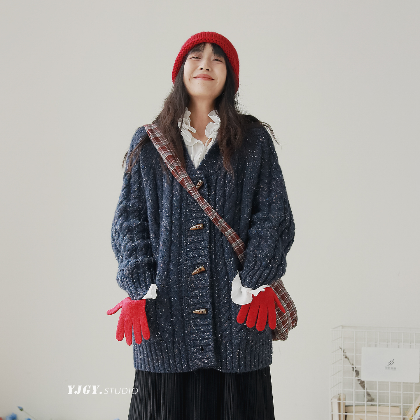 衣牛角扣麻花粗织针织衫开衫外套