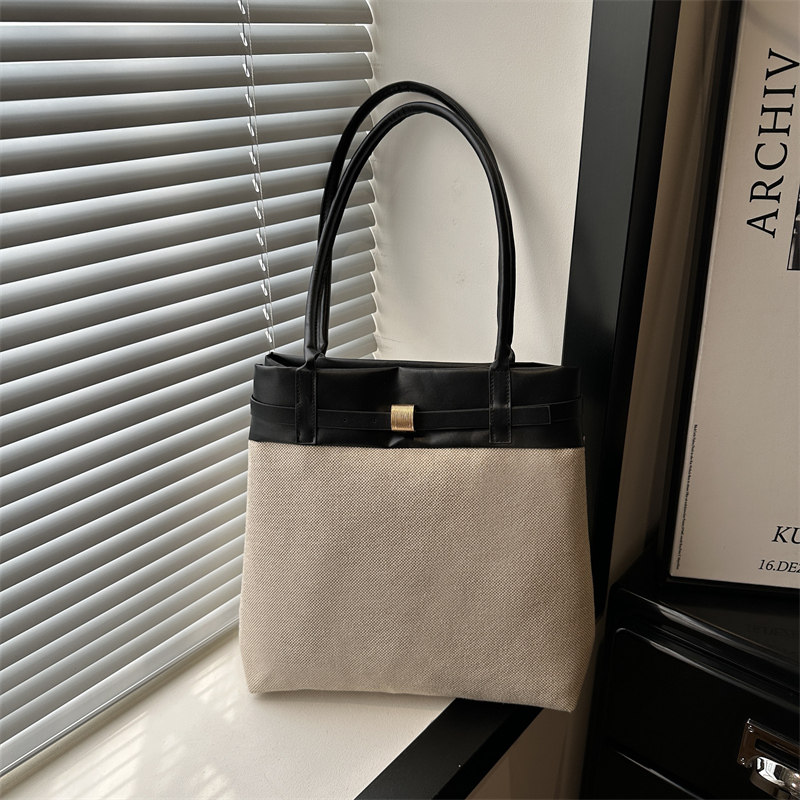 时尚简约撞色单肩包2026春季新款韩系小众设计通勤潮流斜挎手提包