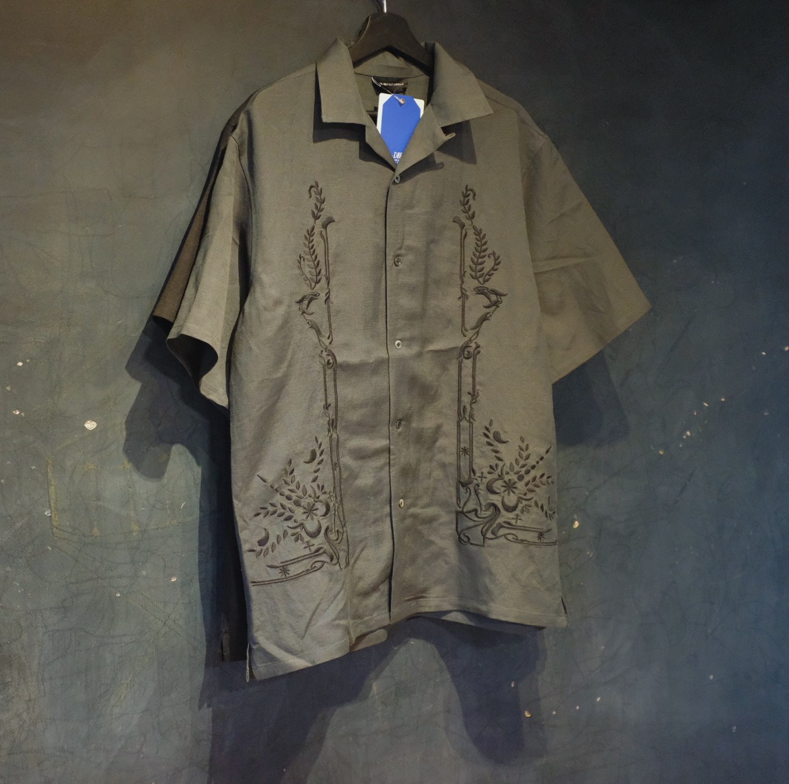 DBEA人气款麻料复古短袖古巴衬衫