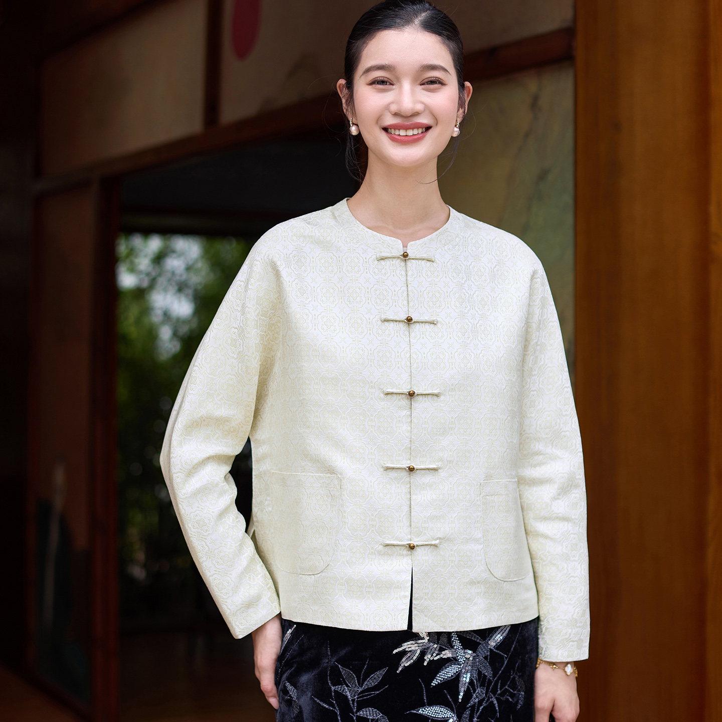 菲伊唐秋真丝宋锦提花对襟女上衣