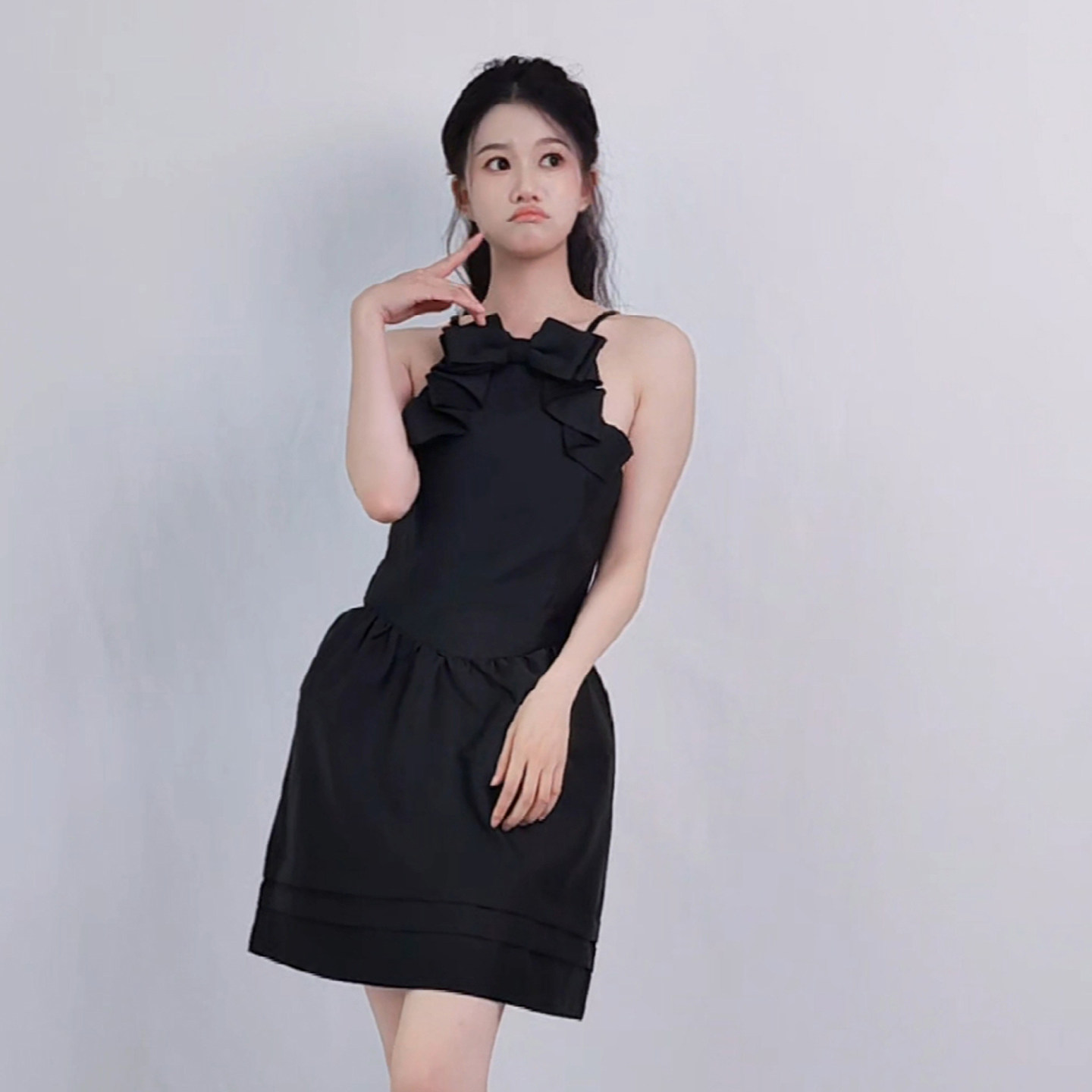 立体蝴蝶结收腰裙子小个子女装