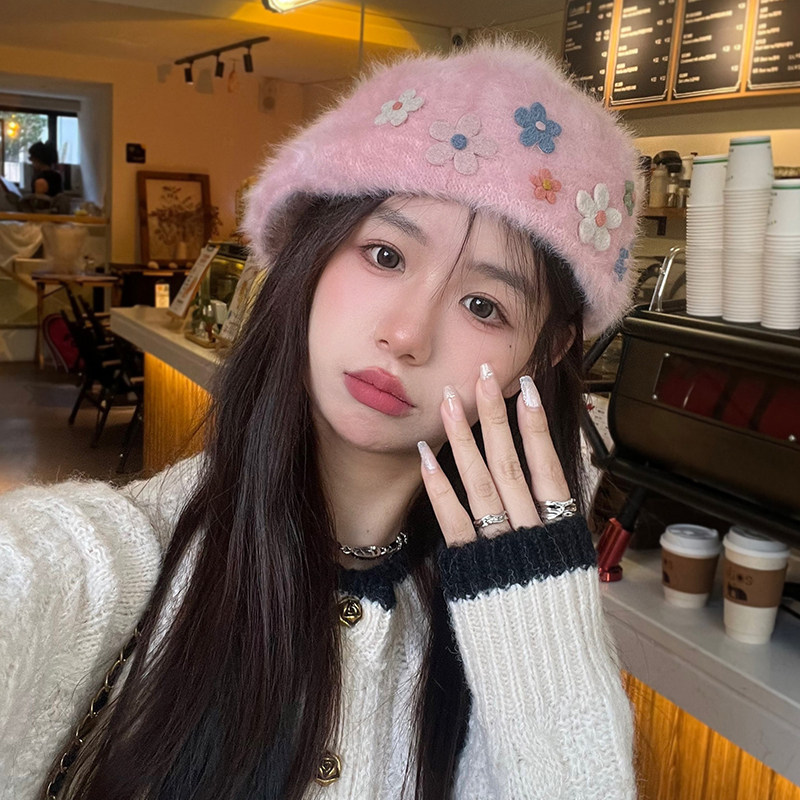 韩版秋冬多巴胺花朵兔毛前进帽女