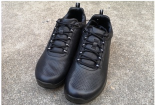 卓越品质 打孔透气优质黄牛皮备勤鞋运动鞋 休闲通勤百搭无缝衔接