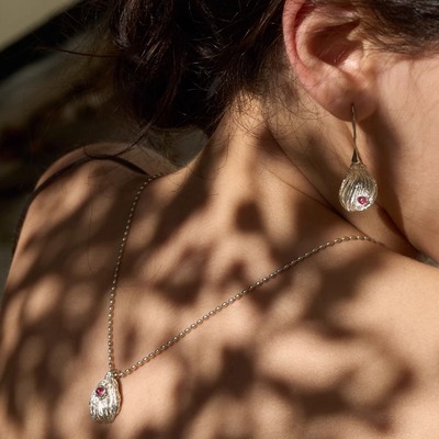 【森制SHINSEI官方】手工雕纹天然红碧玺耳勾耳饰 原创设计纯银