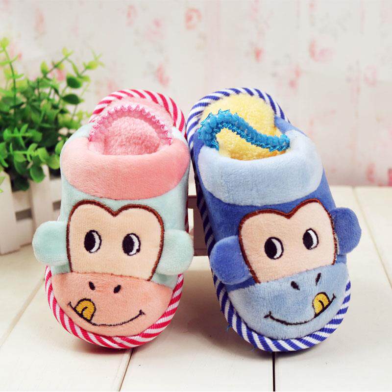 Pantoufles enfants en suède pour hiver - semelle EVA - Ref 1014082 Image 1