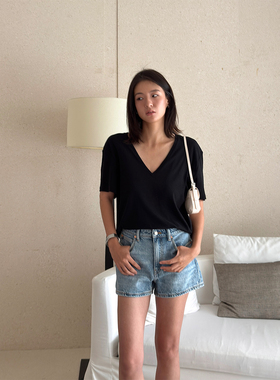 SOTHEA 2025年夏日全棉多色微透时尚宽松慵懒V领短袖T恤上衣女