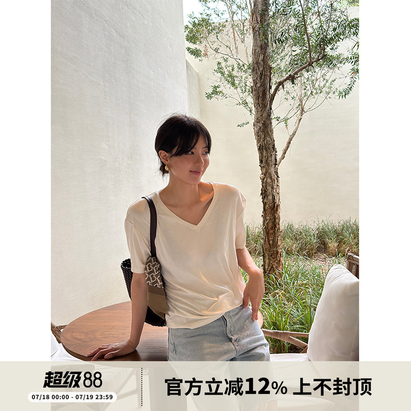 SOTHEA 柔垂醋酸纱线_2025年夏休闲鸡心领直身显瘦打底衫短袖T恤
