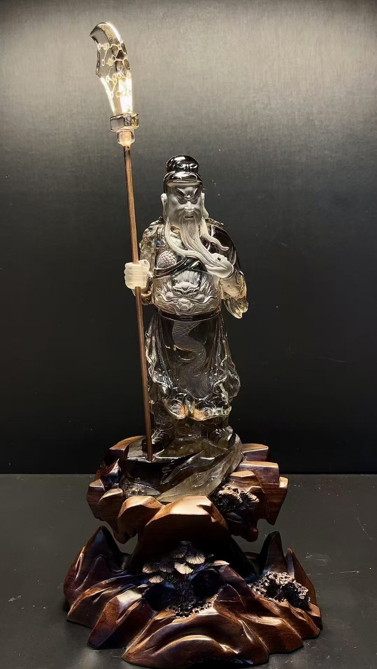 天然茶水晶雕刻关公关二爷财神爷摆件纯手工雕刻配黑檀木底座