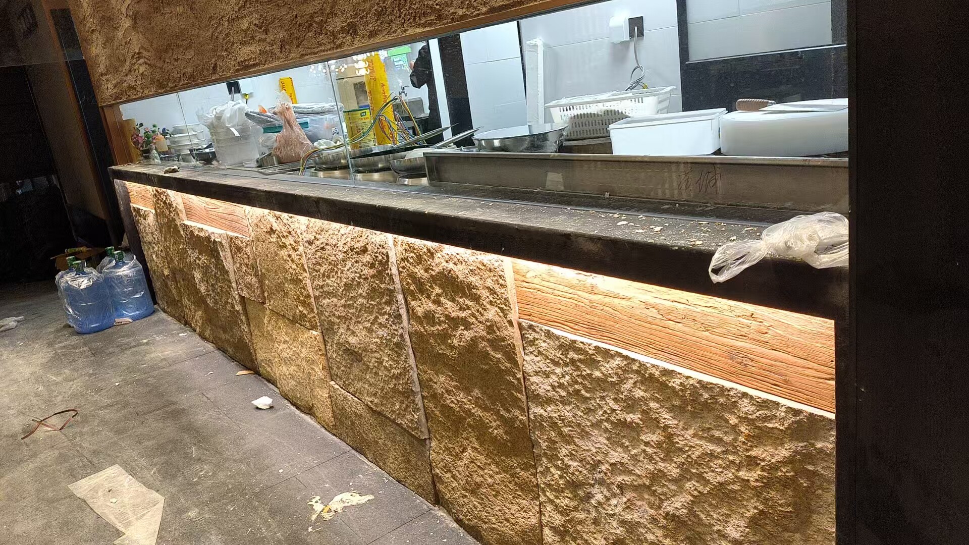 复古餐厅石材天然石材老旧石材餐馆饭店吧台石材收银台石材
