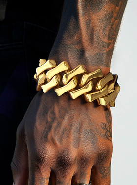 18k金色菱形粗矿手链重量级手饰