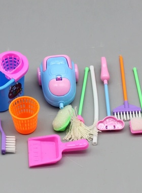 Dollhouse小布娃娃屋配件场景模型迷你小家具 清洁用具过家家玩具