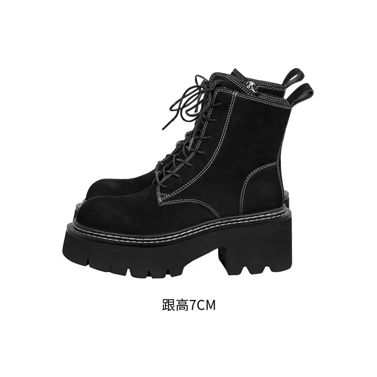 描边短靴