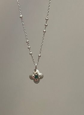 幸运四叶草韩国祖母绿石花朵复古