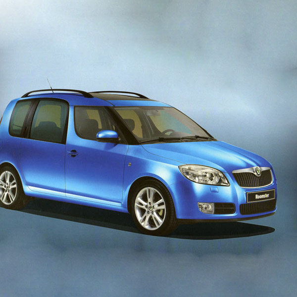 仿真小轿车斯柯达汽车3d立体纸模型diy手工制作儿童折纸益智玩具