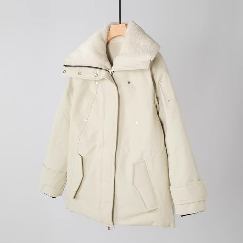 大翻领毛领80鹅绒派克羽绒服