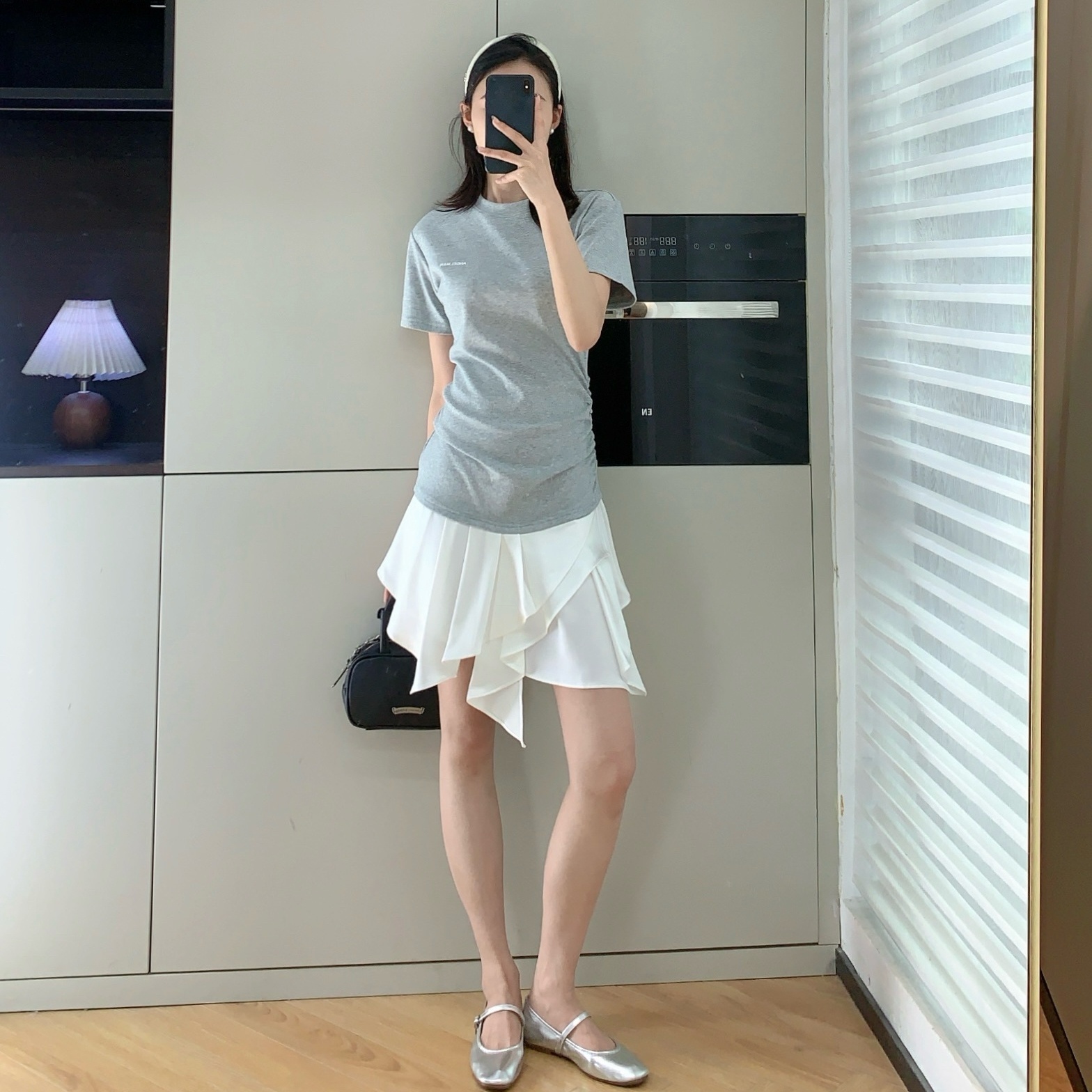 熊宝家设计出圈！Ann*灰色修身设计感小众拼接T恤裙连衣裙女夏