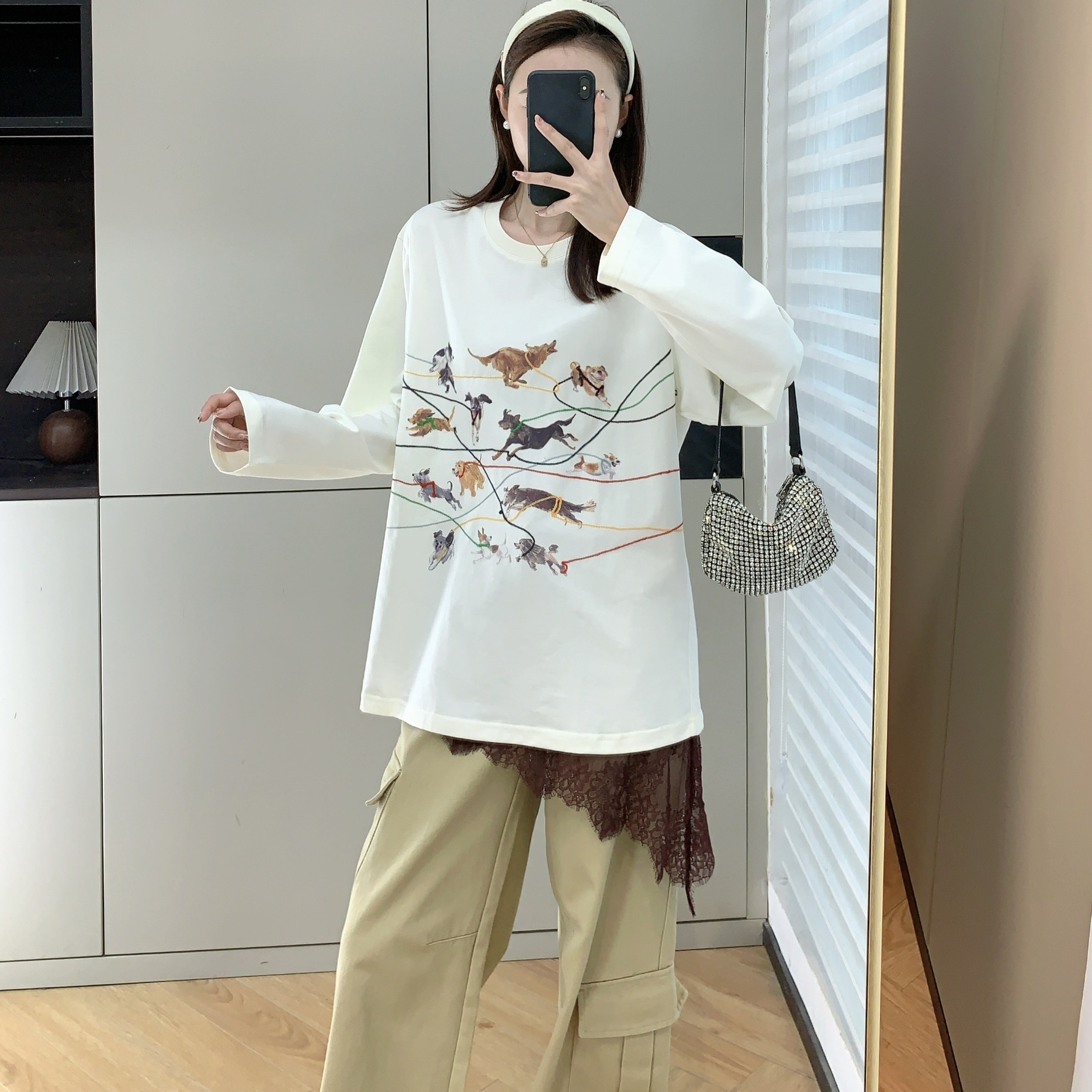 手摇多色彩绳刺绣立体印花长袖T