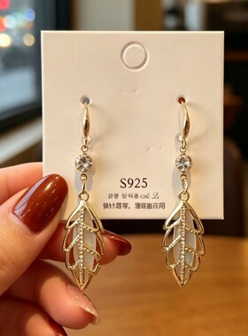 韩国高级感耳环女猫眼石一叶暴富耳钩个性时尚轻奢设计感耳坠