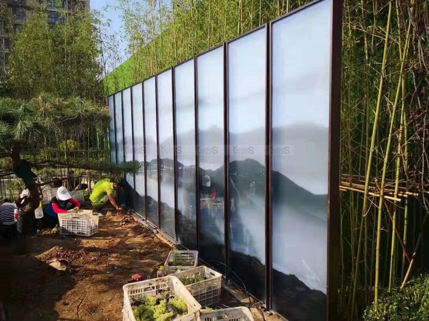 户外景观超白超大夹丝夹画玻璃