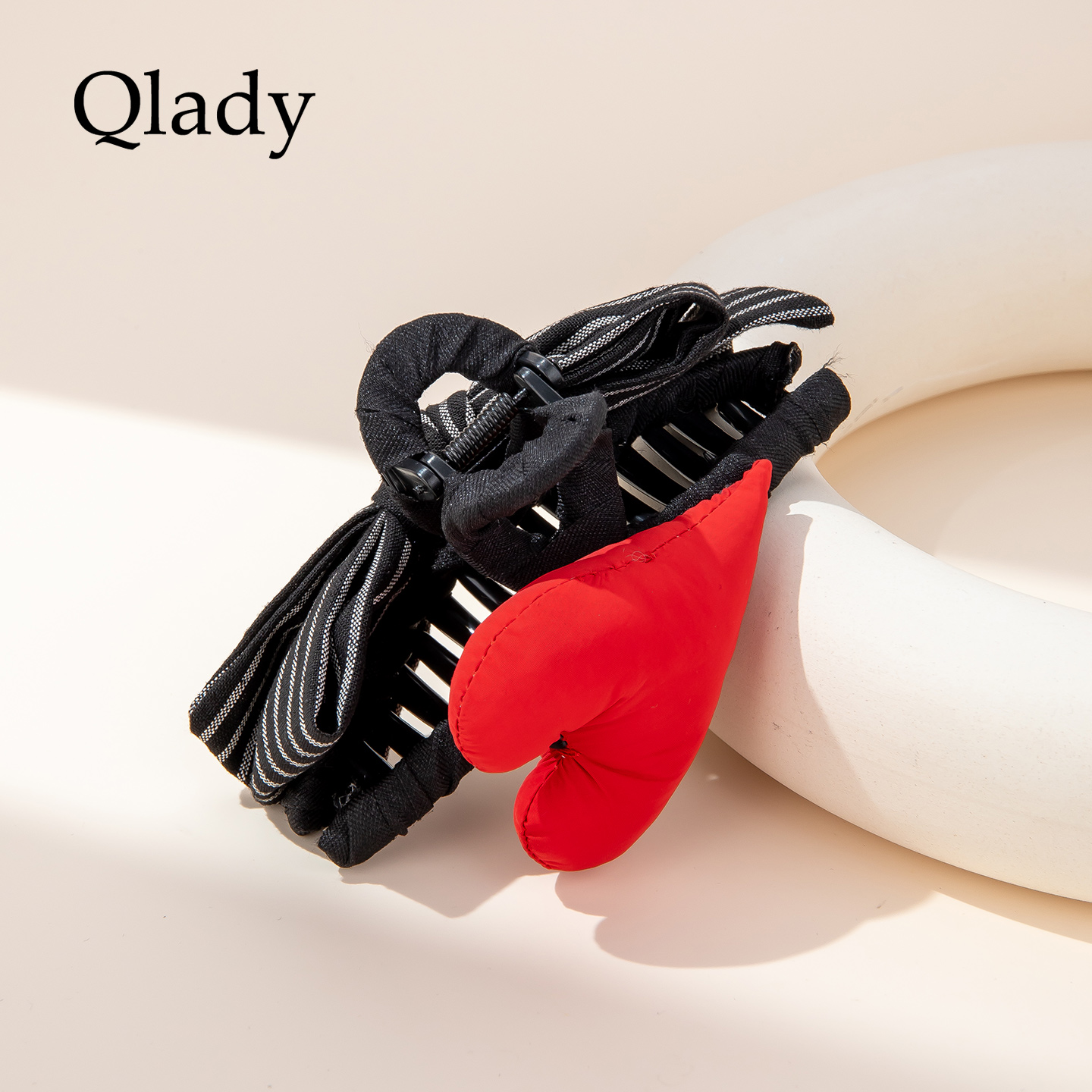 【新品】爱心抓夹高级感发夹女2025新款高端鲨鱼夹后脑勺夹子发饰