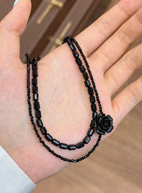 时尚精致气质黑玫瑰串珠项链配饰女轻奢小众高级感双层叠戴锁骨