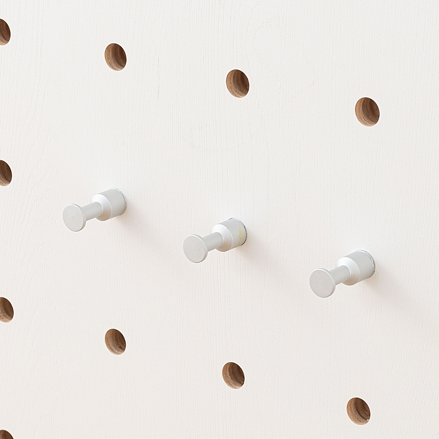 iwood木目 15mm洞洞板配件实心全铝挂钩 免打孔银色圆孔置物挂杆X