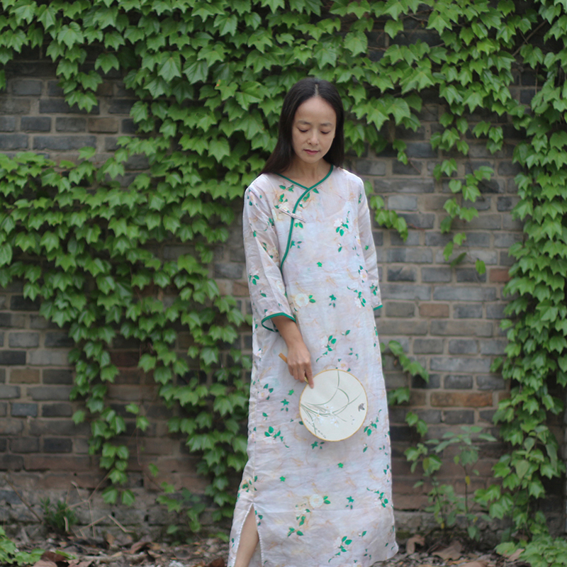 【白茶滴翠】新中式 斜襟盘扣开衩长旗袍国风复古印花苎麻连衣裙