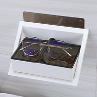 Элегантные черные очки