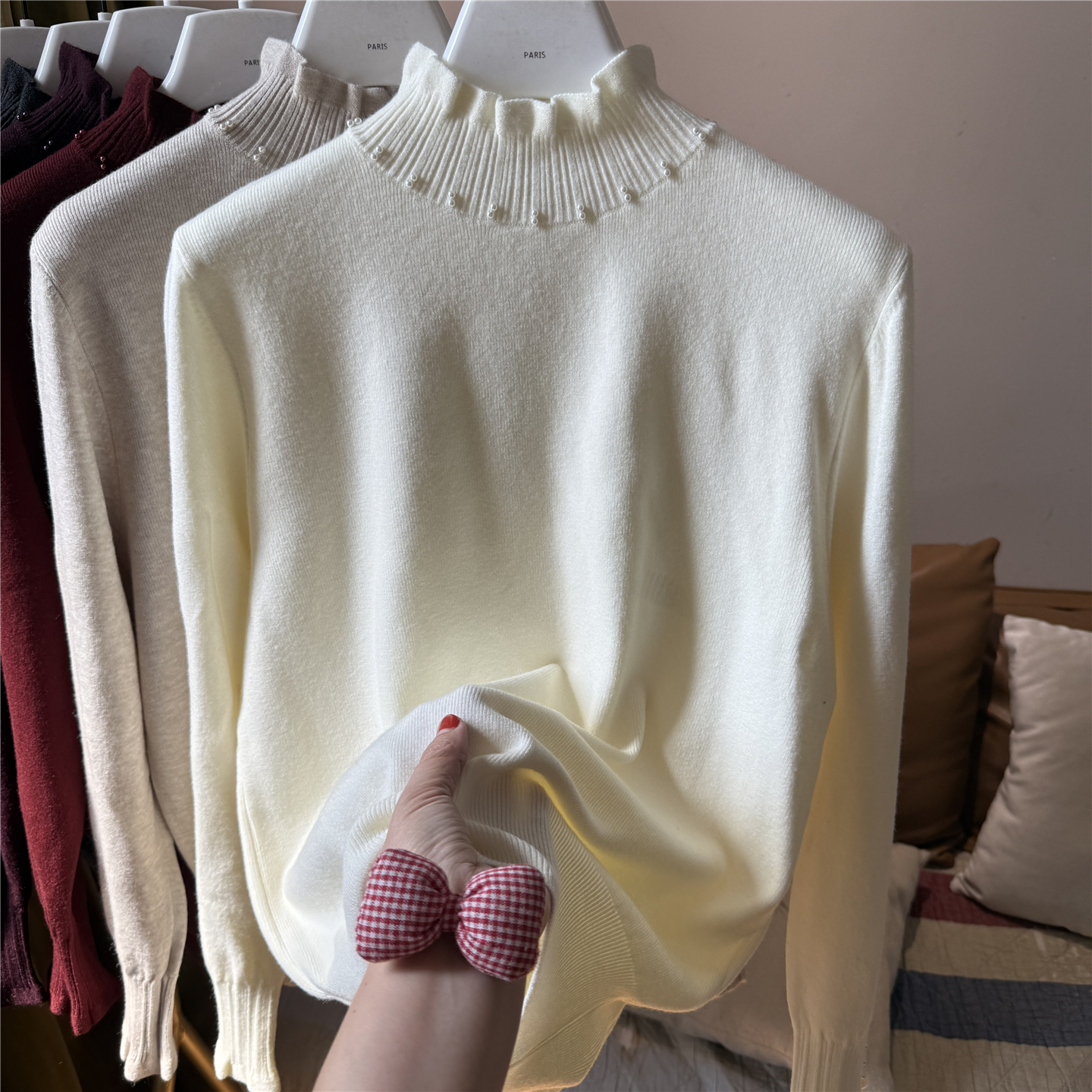 羊毛珍珠半高领针织衫女长袖外穿打底毛衣上衣纯色花边宽松百搭