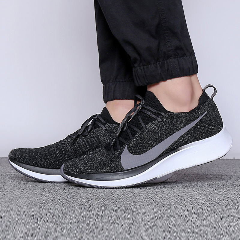 耐克2018冬季新款zoom fly缓震男鞋假一赔十