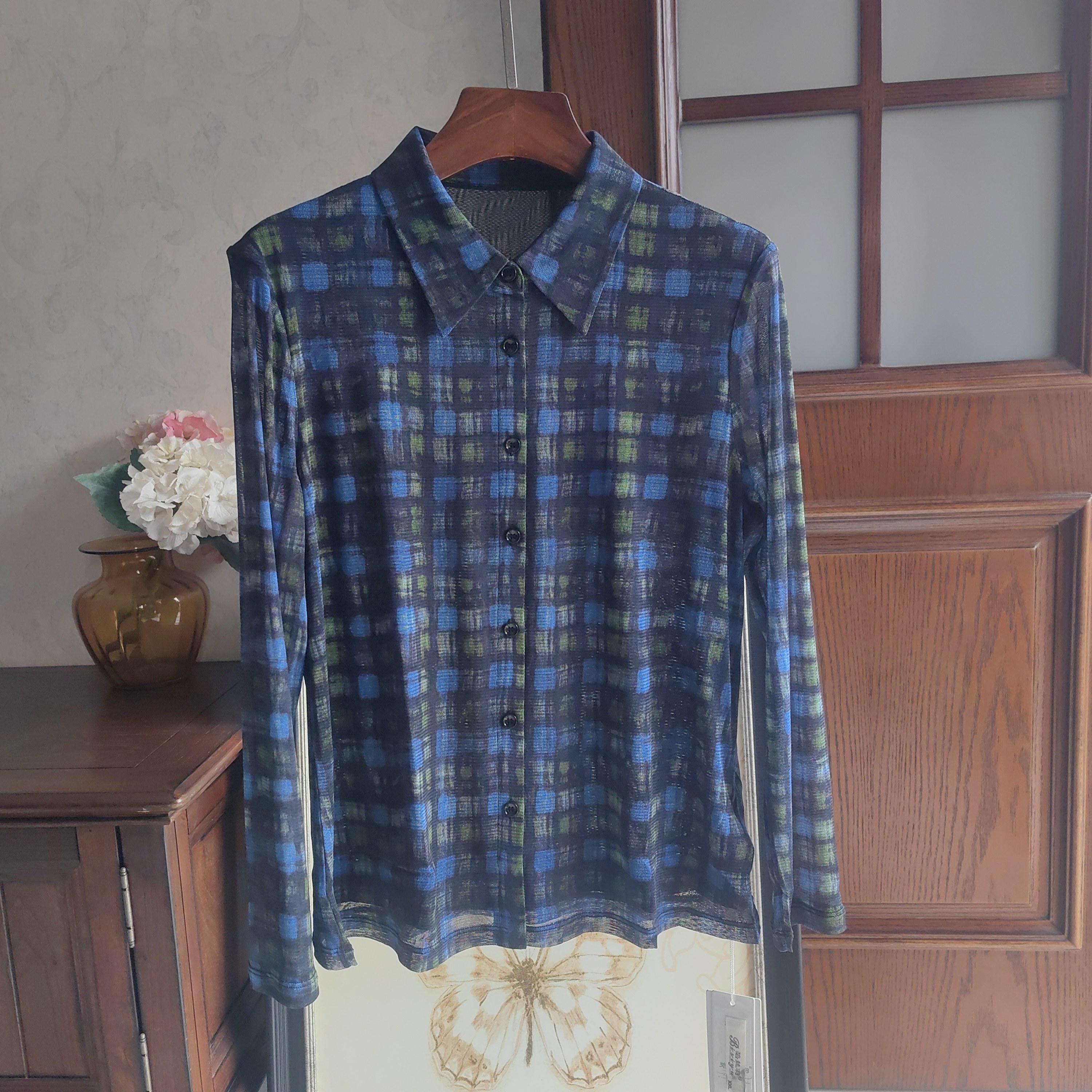 纯真丝桑蚕丝网眼前三后二女士印花翻领长袖衬衫9006