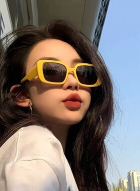 2025新款黄色墨镜女潮大框显脸小辣妹街拍高级感太阳眼镜防紫外线