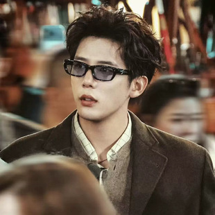 王安宇同款 方框太阳镜痞帅显脸小防紫外线街拍凹造型墨镜潮 gm男士