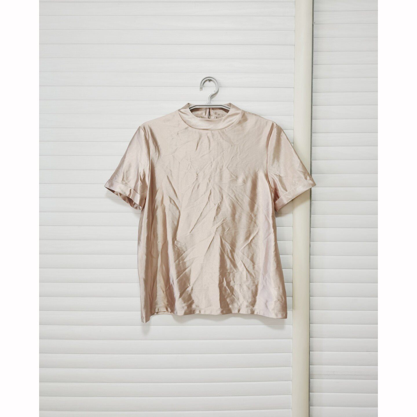 出口欧美外贸原单女夏卷边短袖半高领珠光衬衫香槟色金属光泽衬衣