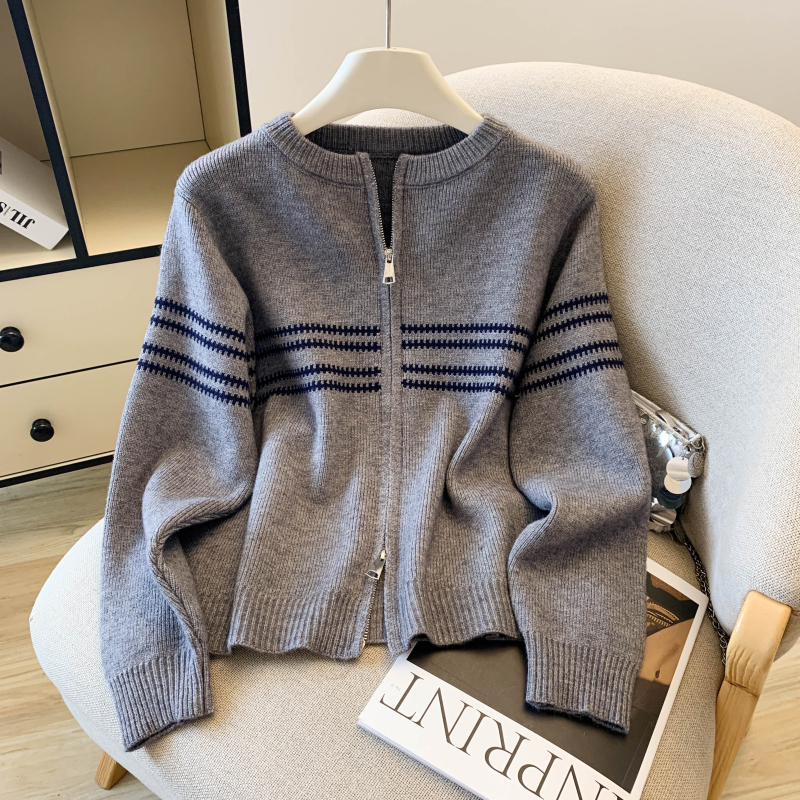 韩系简约时尚双头拉链条纹拼接撞色针织开衫毛衣外套，女装针织衫/毛衣，衣嘉衣服饰