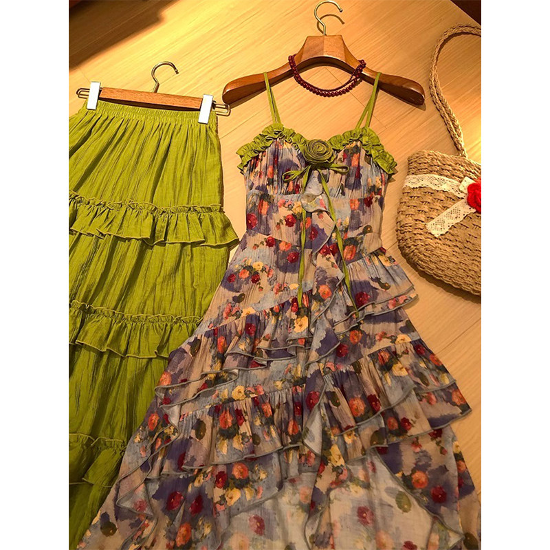 油画风碎花显瘦套装裙女夏季2025新款吊带连衣裙+半身长裙三件套,女装/女士精品,时尚套装,淘宝优惠券,粉丝福利购,淘宝优惠卷