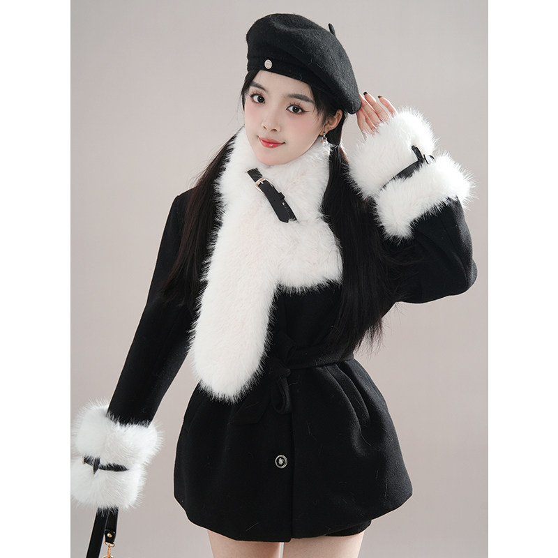 赫本千金风黑色套装女收腰显瘦毛领毛呢外套+高腰直筒短裤两件套,女装/女士精品,时尚套装,淘宝优惠券,粉丝福利购,淘宝优惠卷