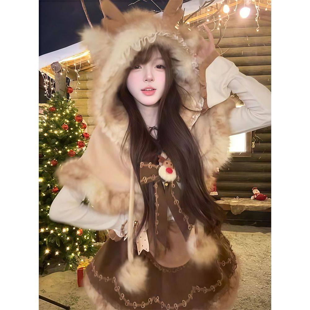 怦然心动 冬季新款新年氛围感毛绒可爱斗篷连衣裙甜美风三件套装,女装/女士精品,时尚套装,淘宝优惠券,粉丝福利购,淘宝优惠卷