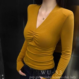 WU33秋冬新款韩版加绒V领皱褶显胸大女辣妹垫肩上衣加绒打底衫潮