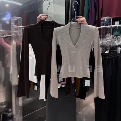 莫斯羊绒修身显瘦打底衫磨毛简约