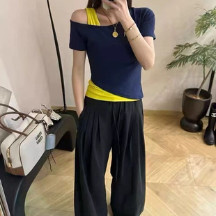 2025韩版 显瘦假两件上衣 UMI纯欲撞色斜领露肩短袖 t恤女螺纹棉修身