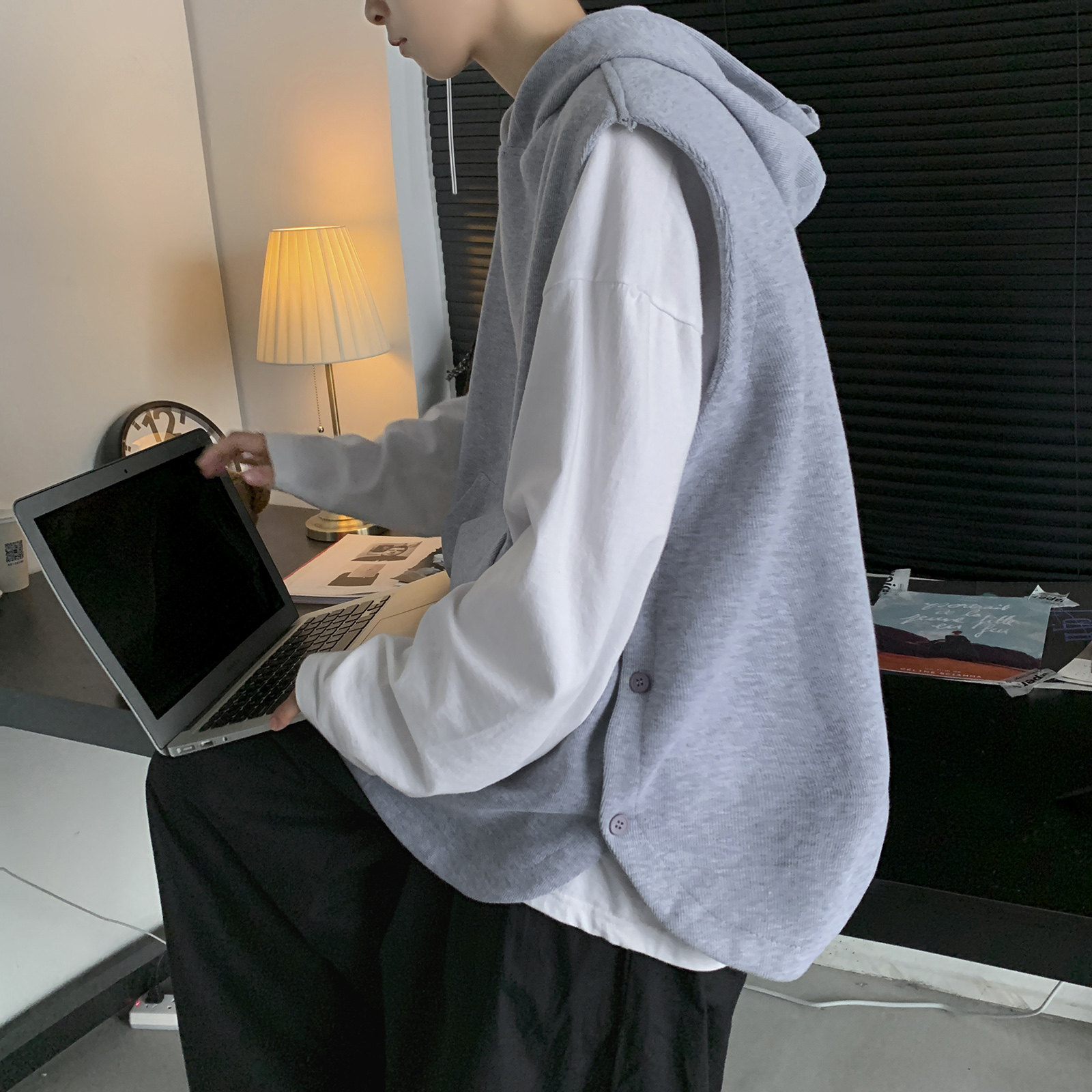 加厚中性毛线马甲无袖背心休闲开衩情侣针织衫上衣外套 H204/图片