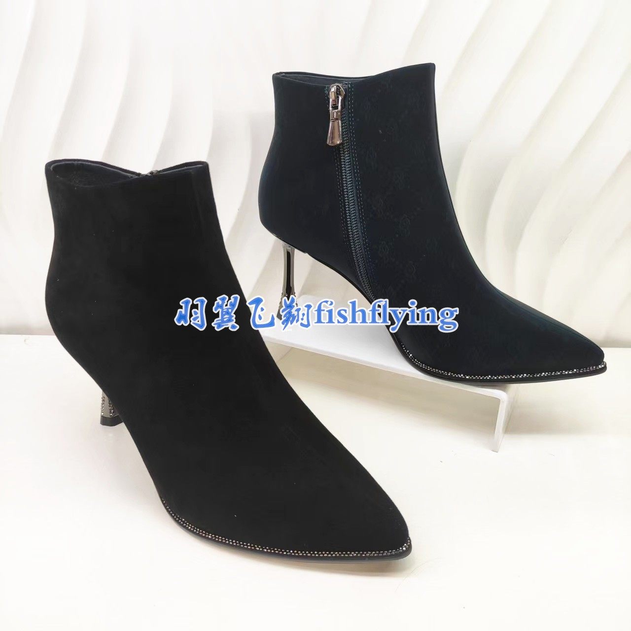 KA251522卡迪娜专柜正品25冬新款尖头细跟迷你气质时尚绒里女短靴